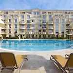 Bellicity Complex Апартхотел