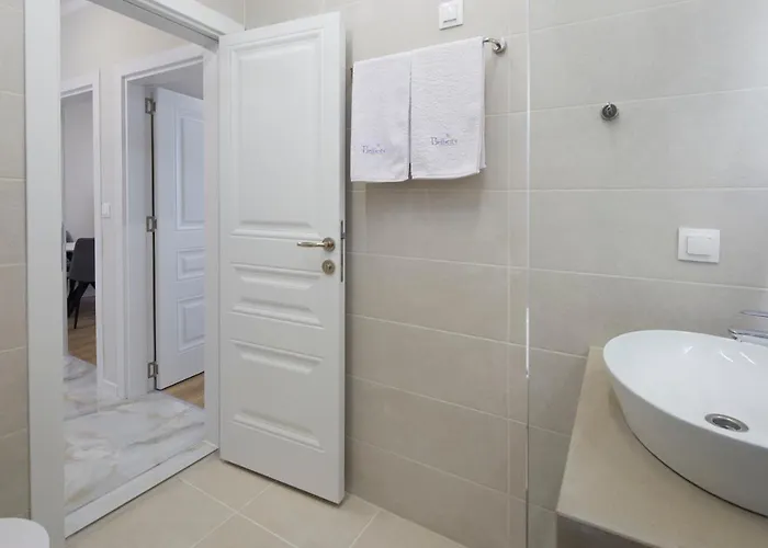 Апартхотел Bellicity Complex 4*