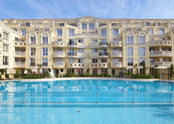 Апартхотел Bellicity Complex