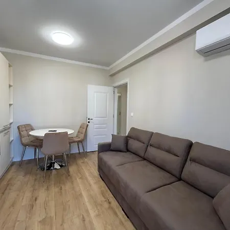 Bellicity Complex 4*