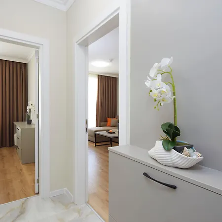 Hotel apartamentowy Bellicity Complex Rawda