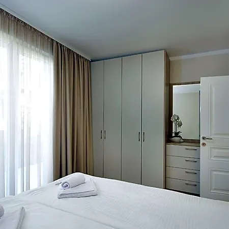 Bellicity Complex Hotel apartamentowy Rawda