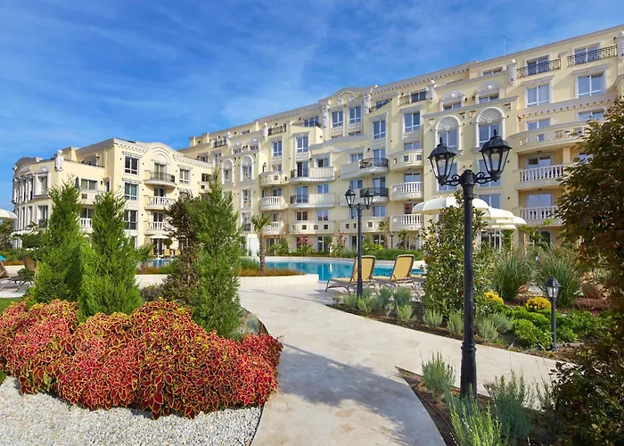 Bellicity Complex 아파트호텔 라브다