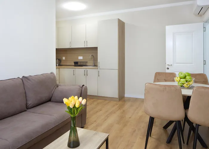 아파트호텔 Bellicity Complex 4*